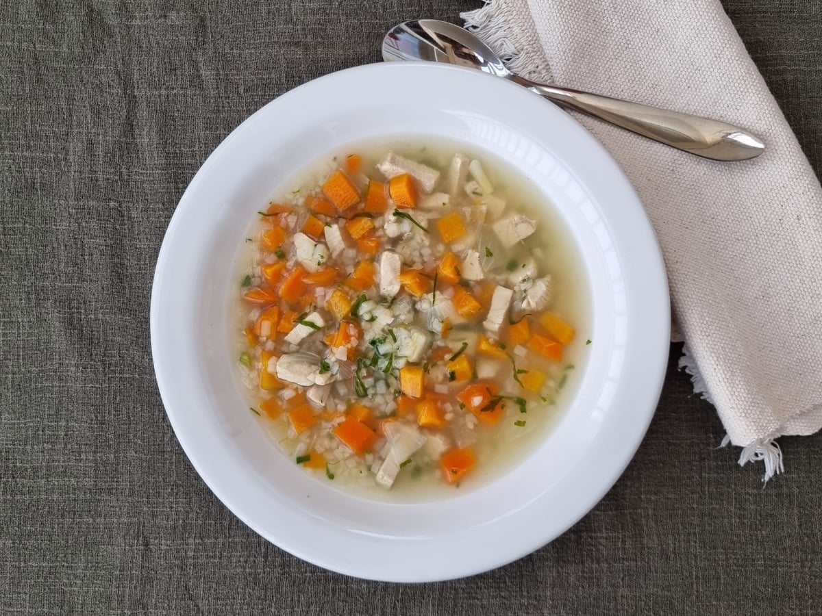 Receita de Canja de Galinha Fit Low Carb